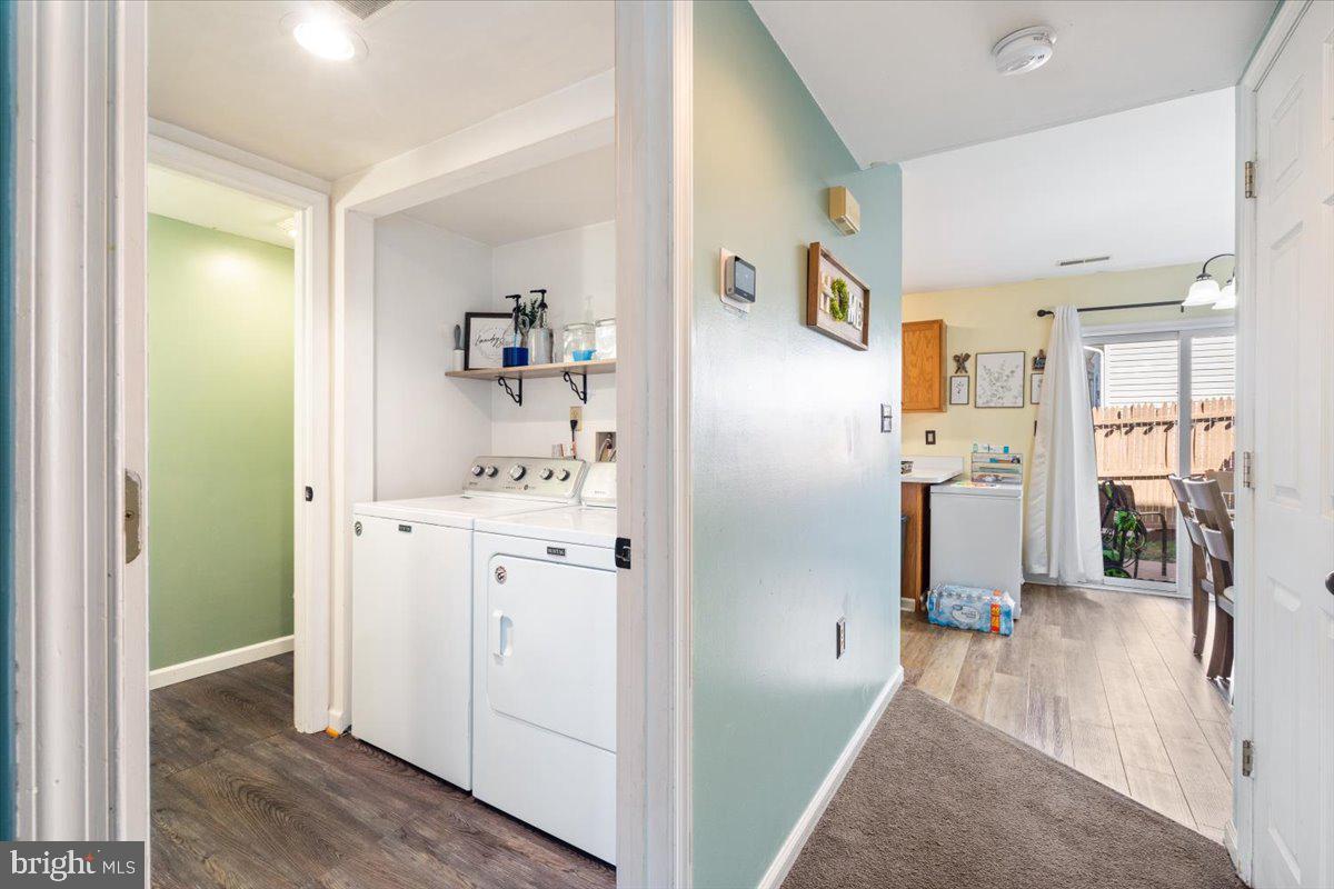 GEORGETOWN SQUARE - Residential Lease