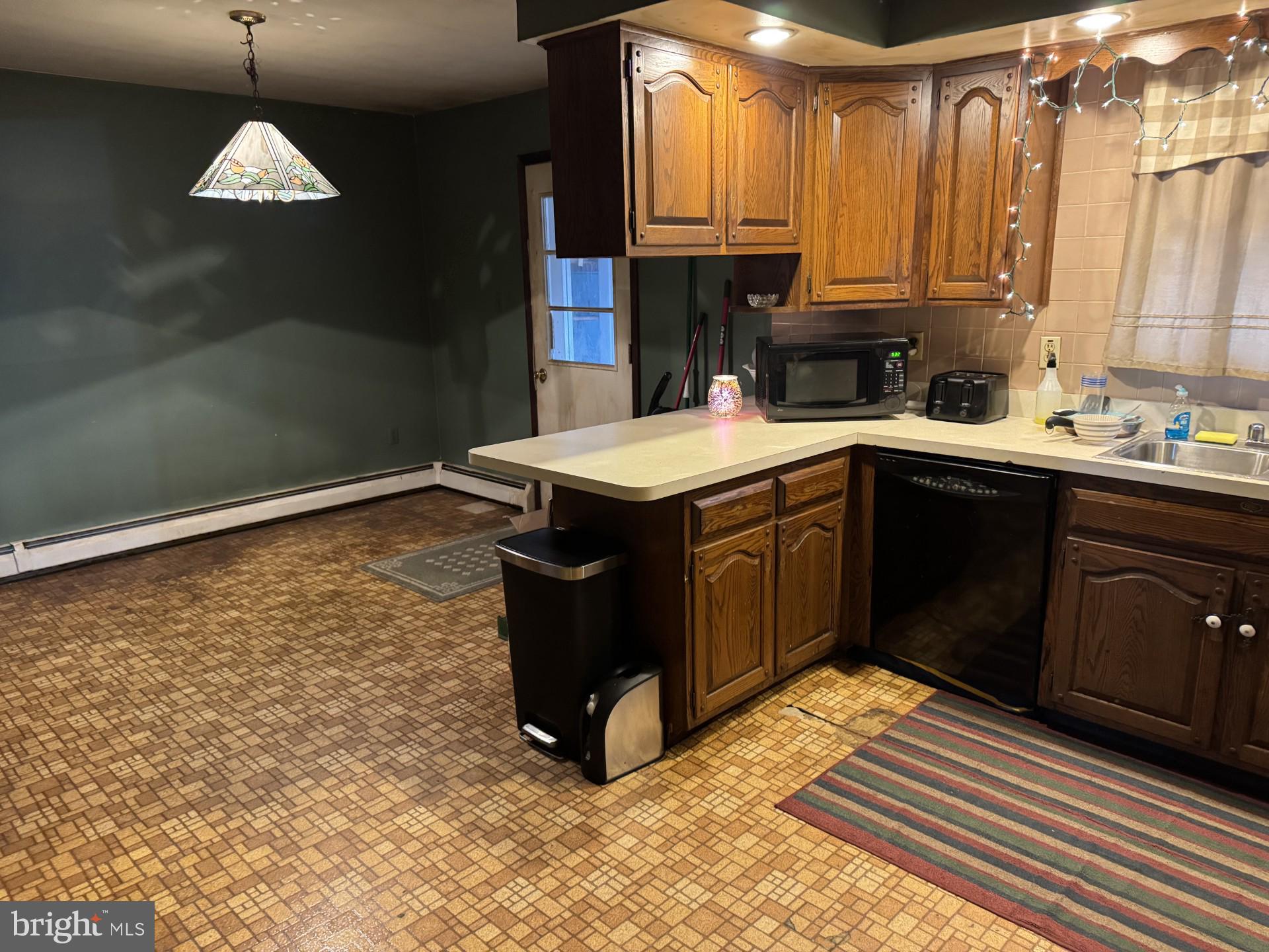 BULLS HEAD - Residential