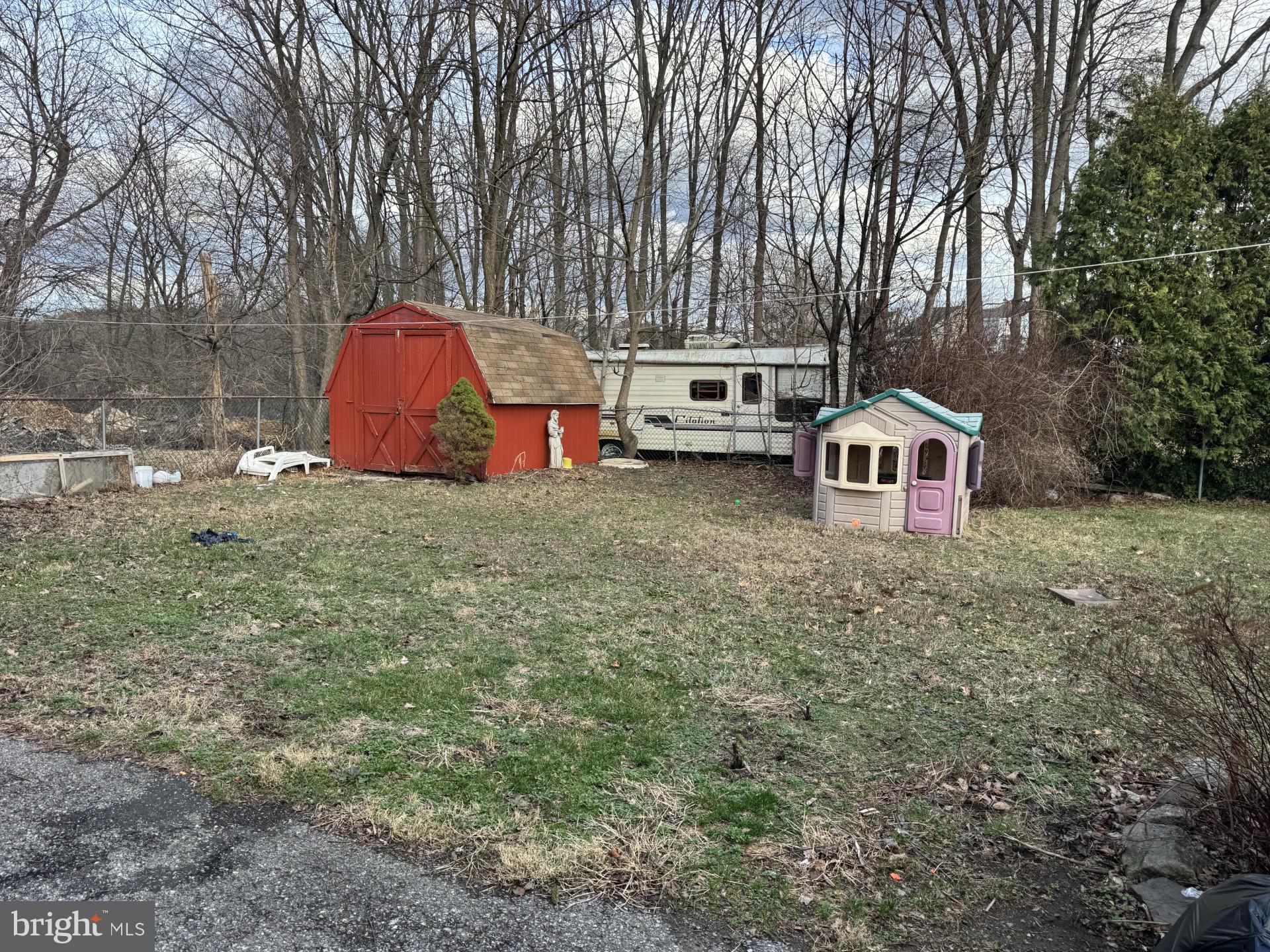 BULLS HEAD - Residential