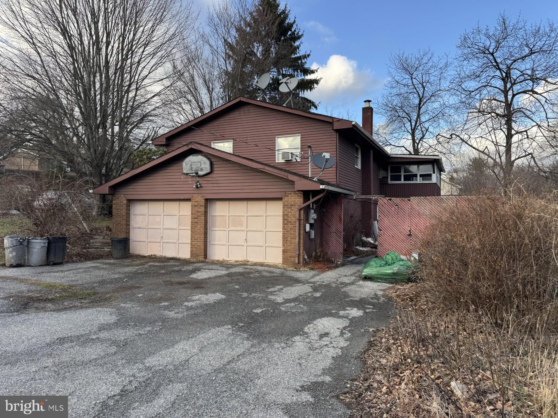 BULLS HEAD - Residential