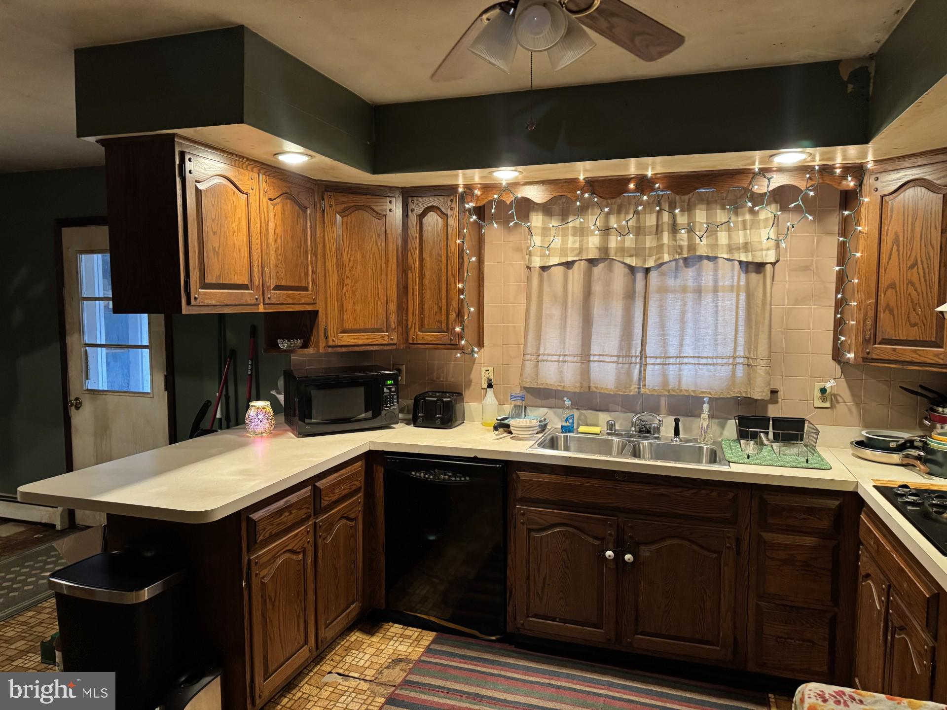 BULLS HEAD - Residential