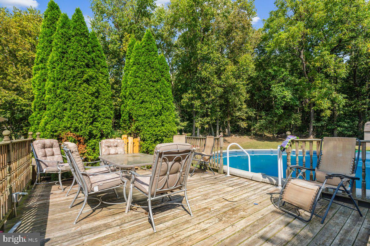 CROWN POINTE NORTH - Residential