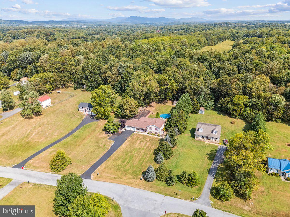 CROWN POINTE NORTH - Residential