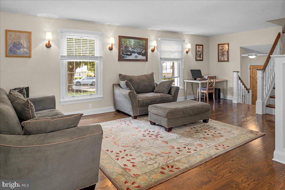 HILLCRESTSHIRE - Residential