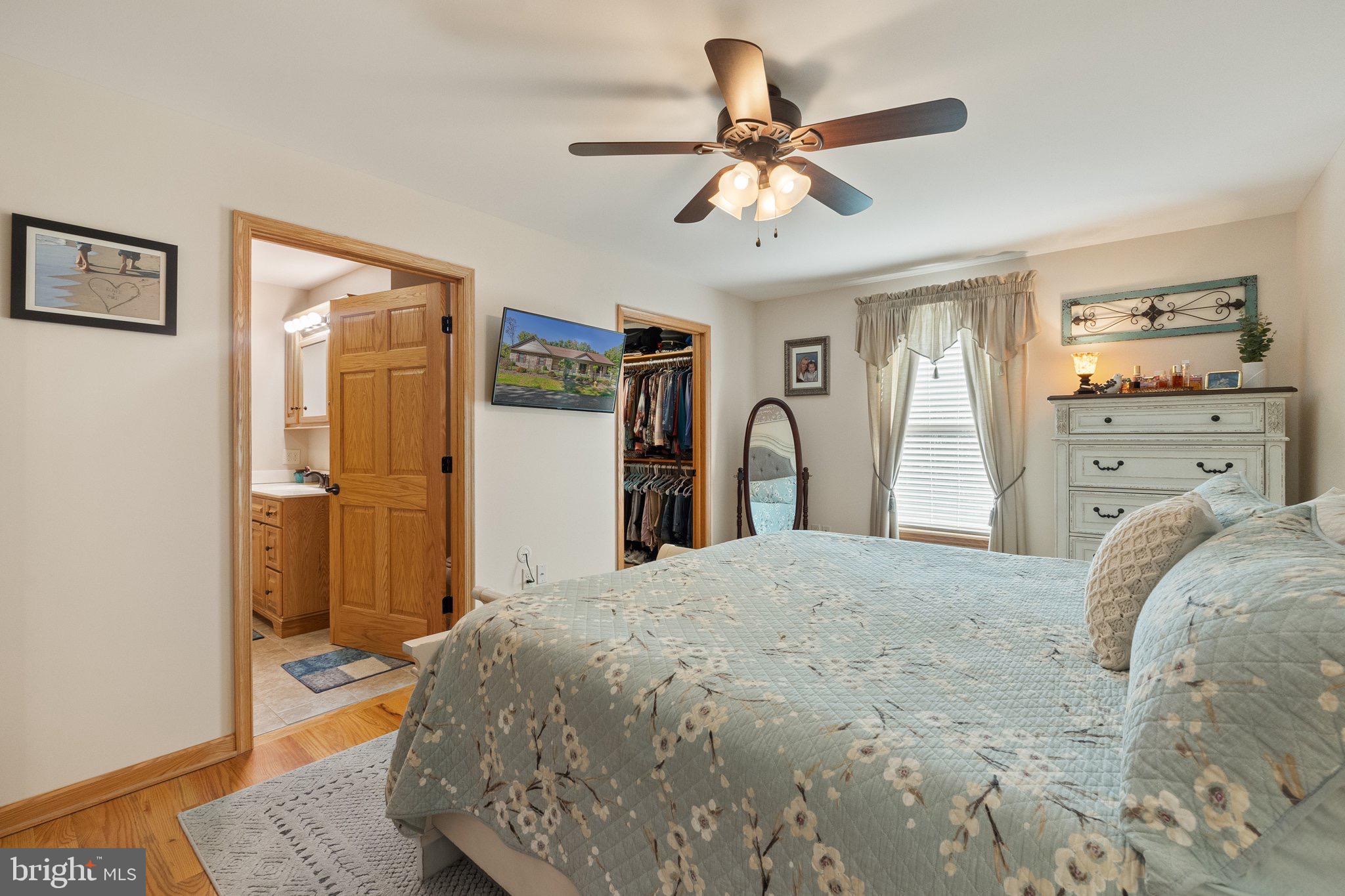 SLEEPY KNOLLS - Residential