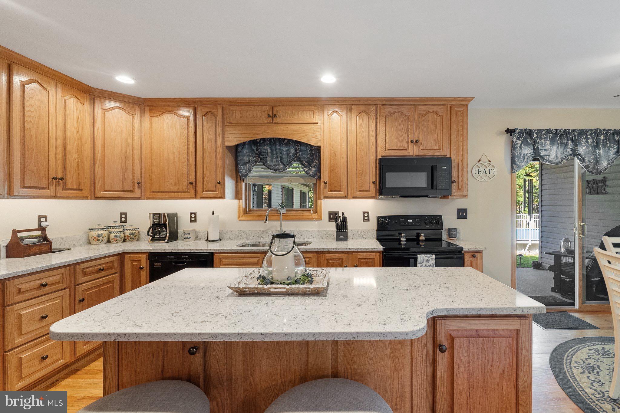 SLEEPY KNOLLS - Residential