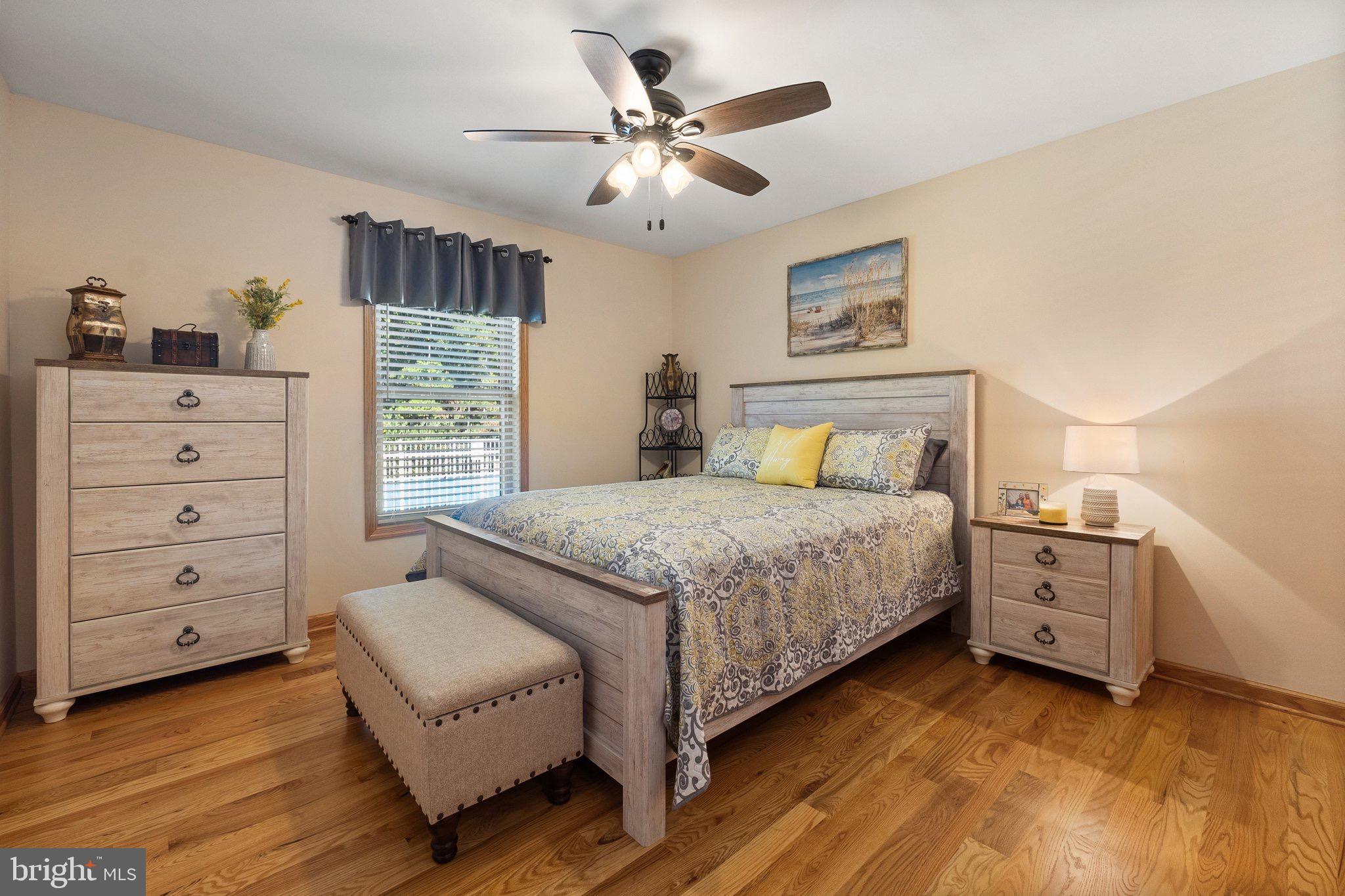 SLEEPY KNOLLS - Residential