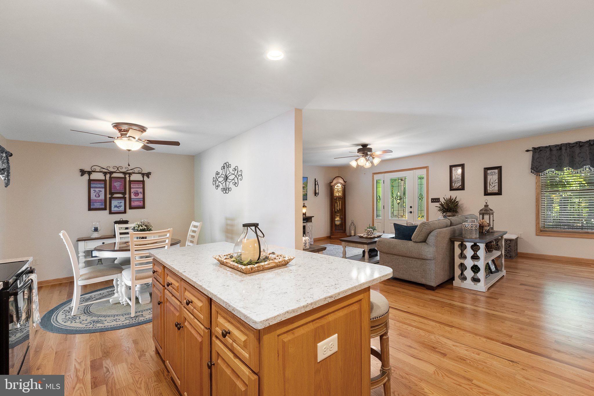 SLEEPY KNOLLS - Residential