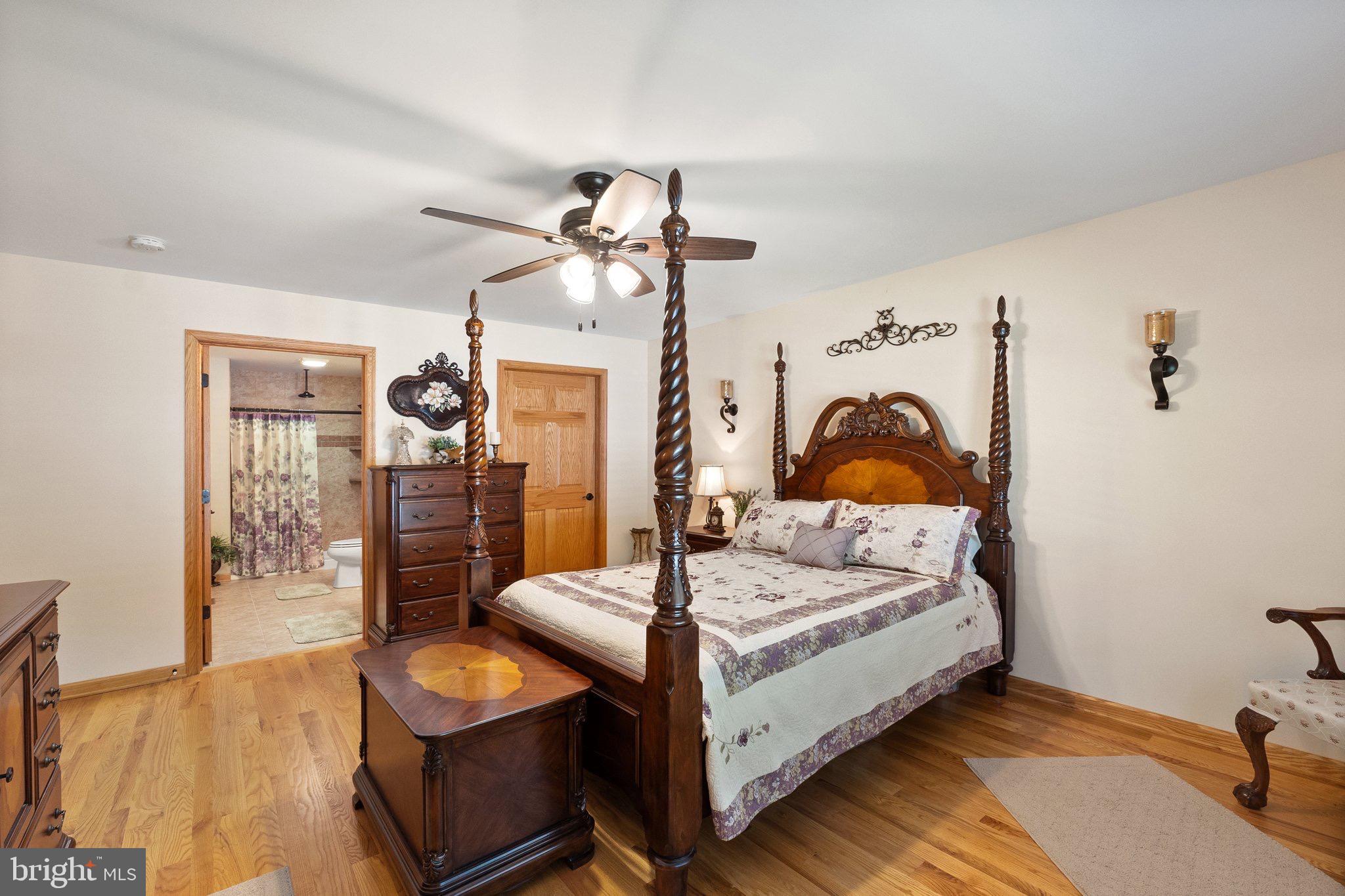 SLEEPY KNOLLS - Residential