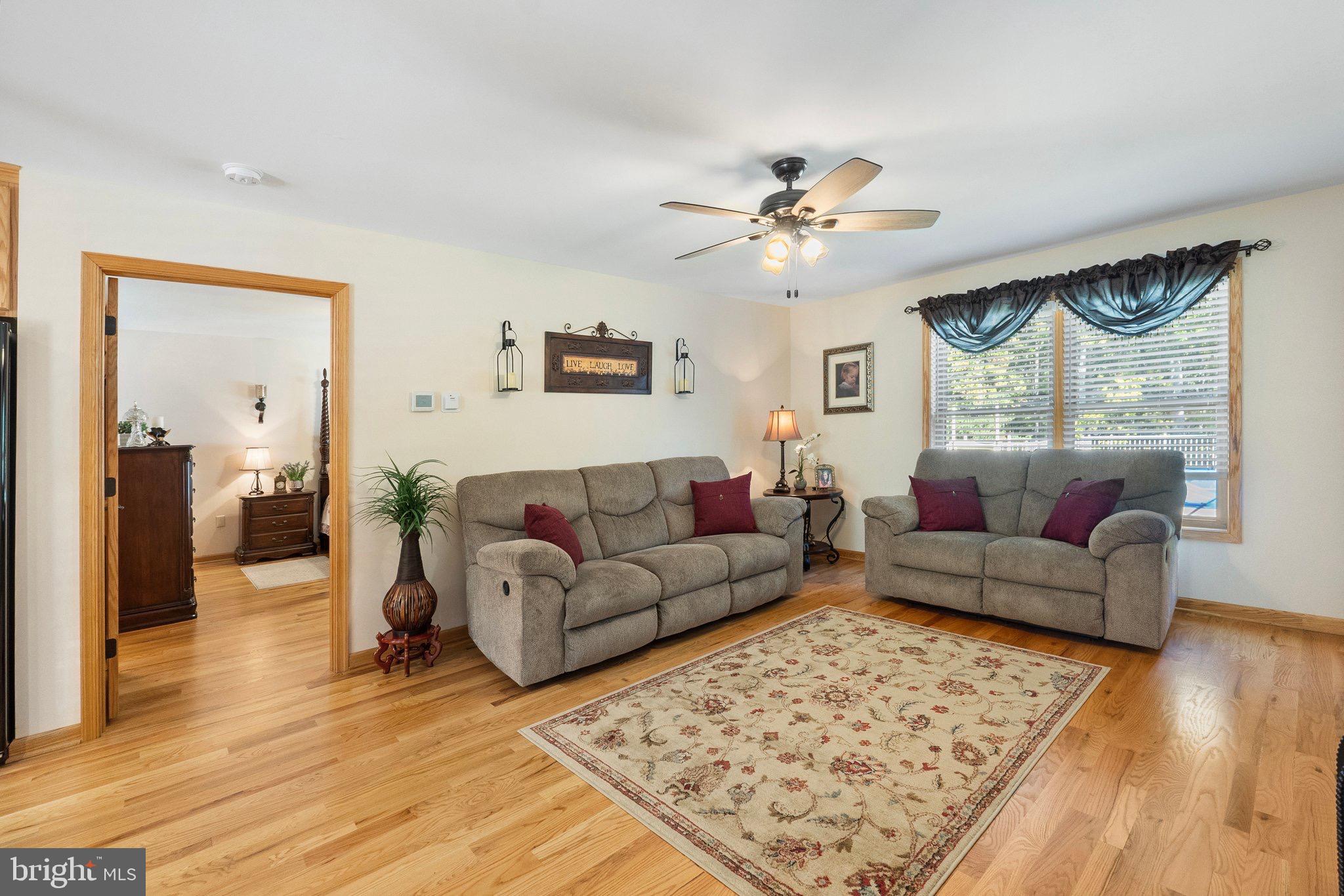 SLEEPY KNOLLS - Residential