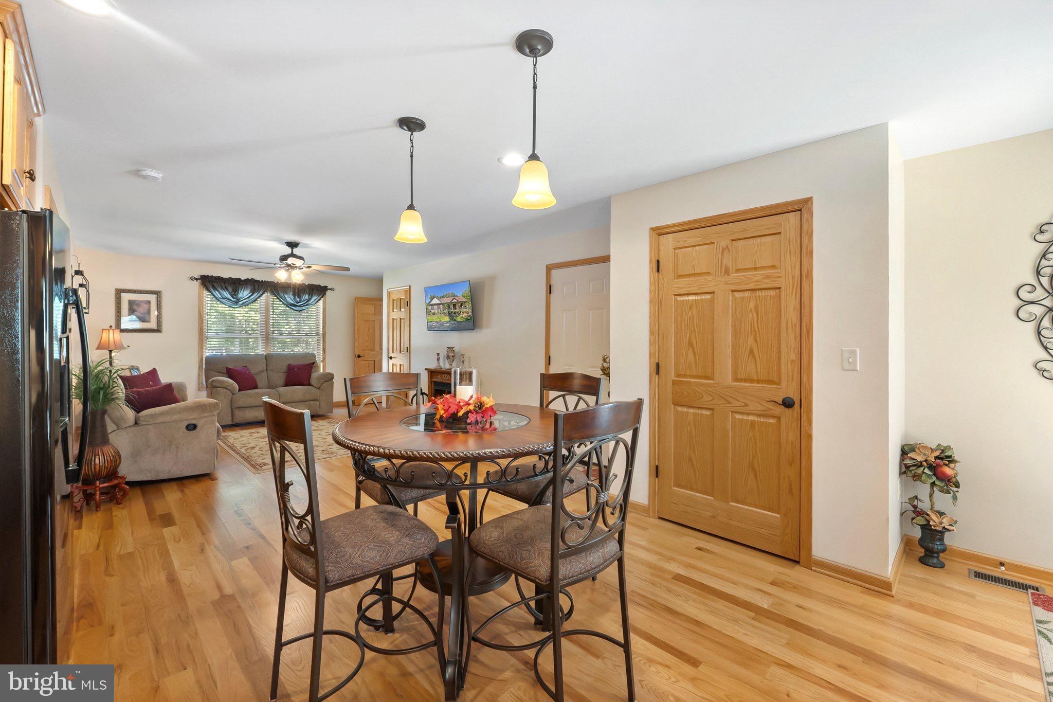 SLEEPY KNOLLS - Residential