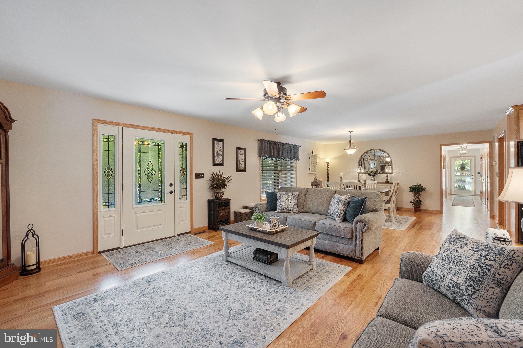 SLEEPY KNOLLS - Residential