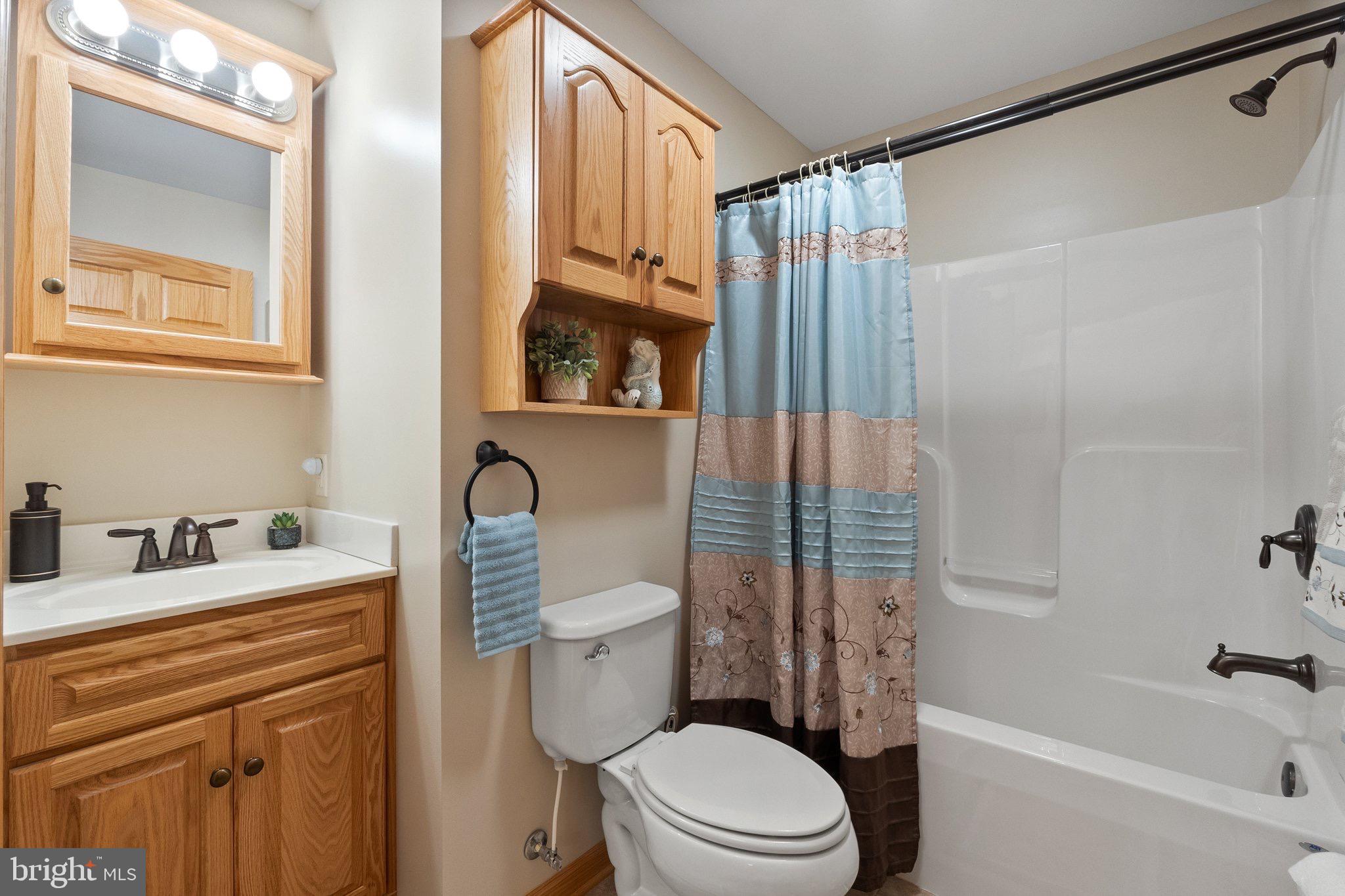 SLEEPY KNOLLS - Residential