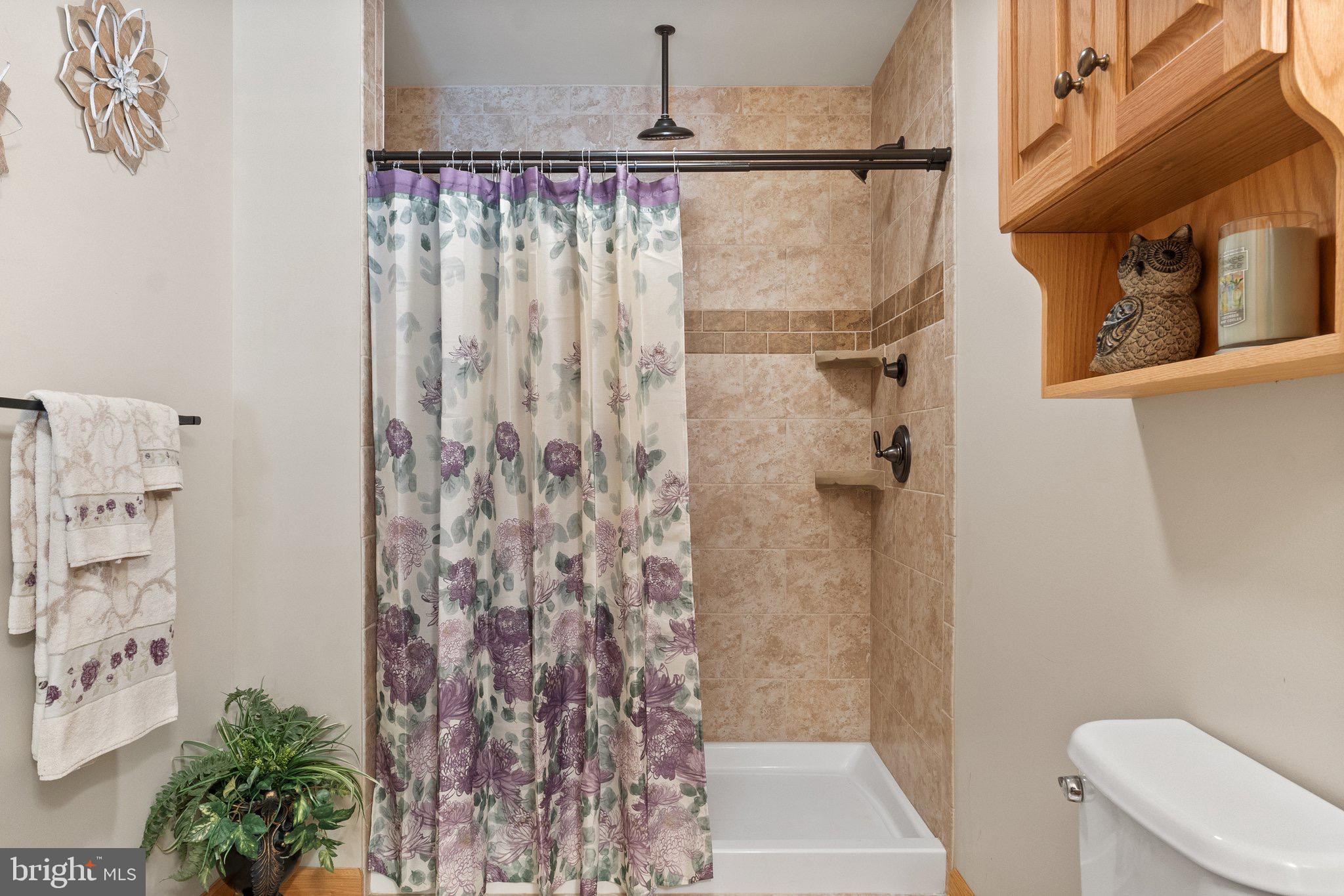 SLEEPY KNOLLS - Residential