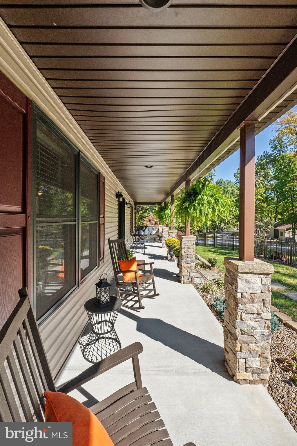 SLEEPY KNOLLS - Residential