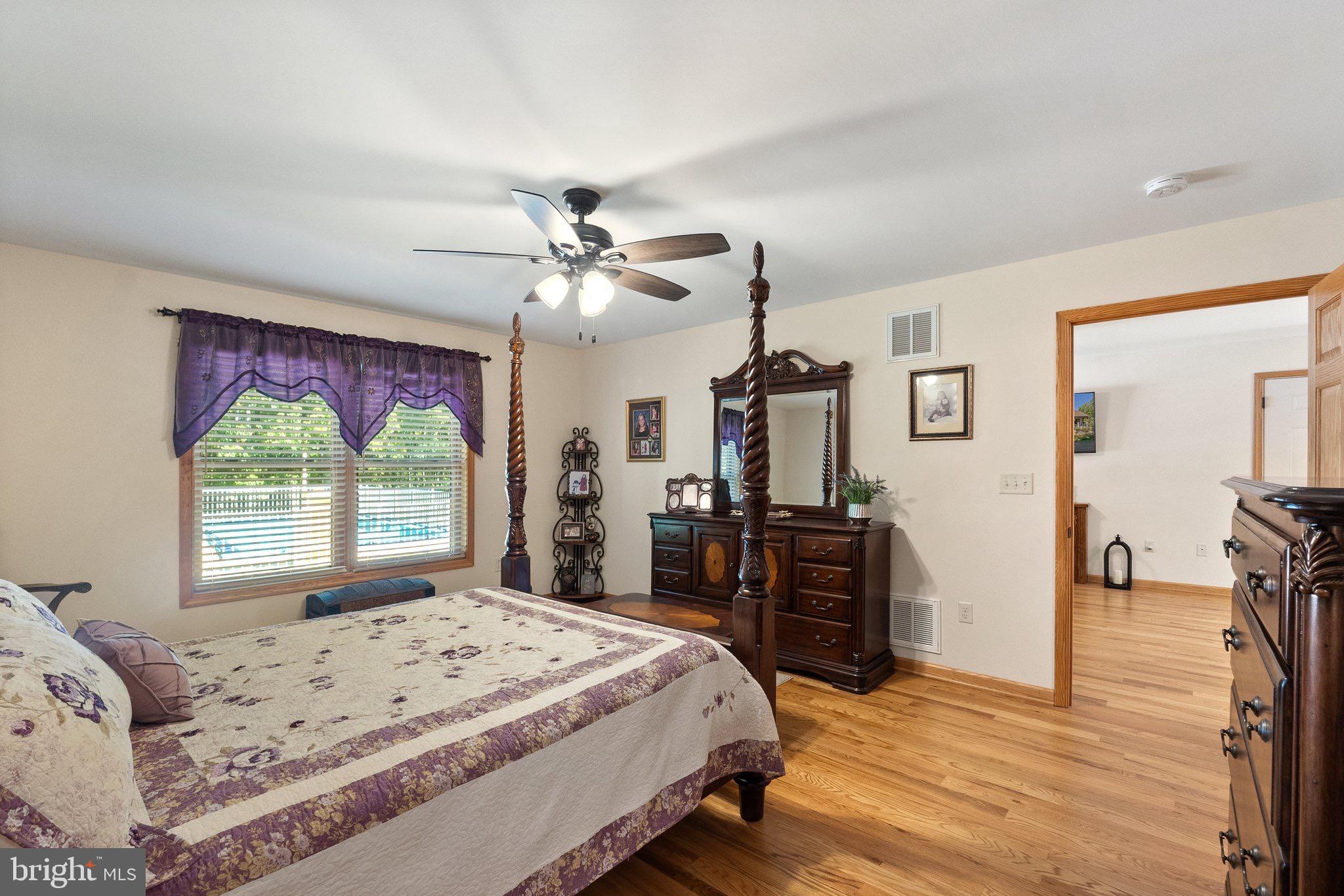 SLEEPY KNOLLS - Residential