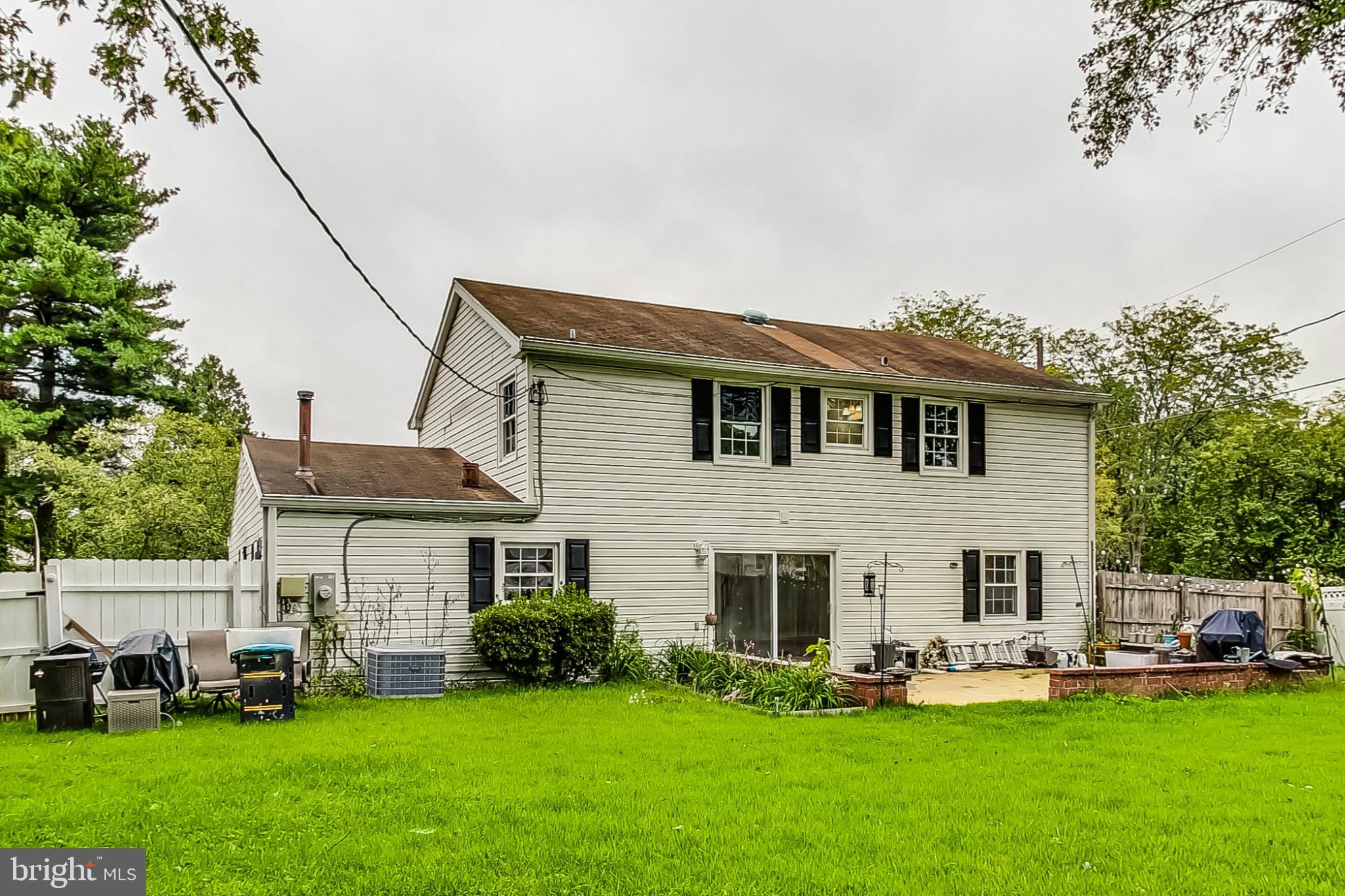 SOMERSET AT BELAIR - Residential