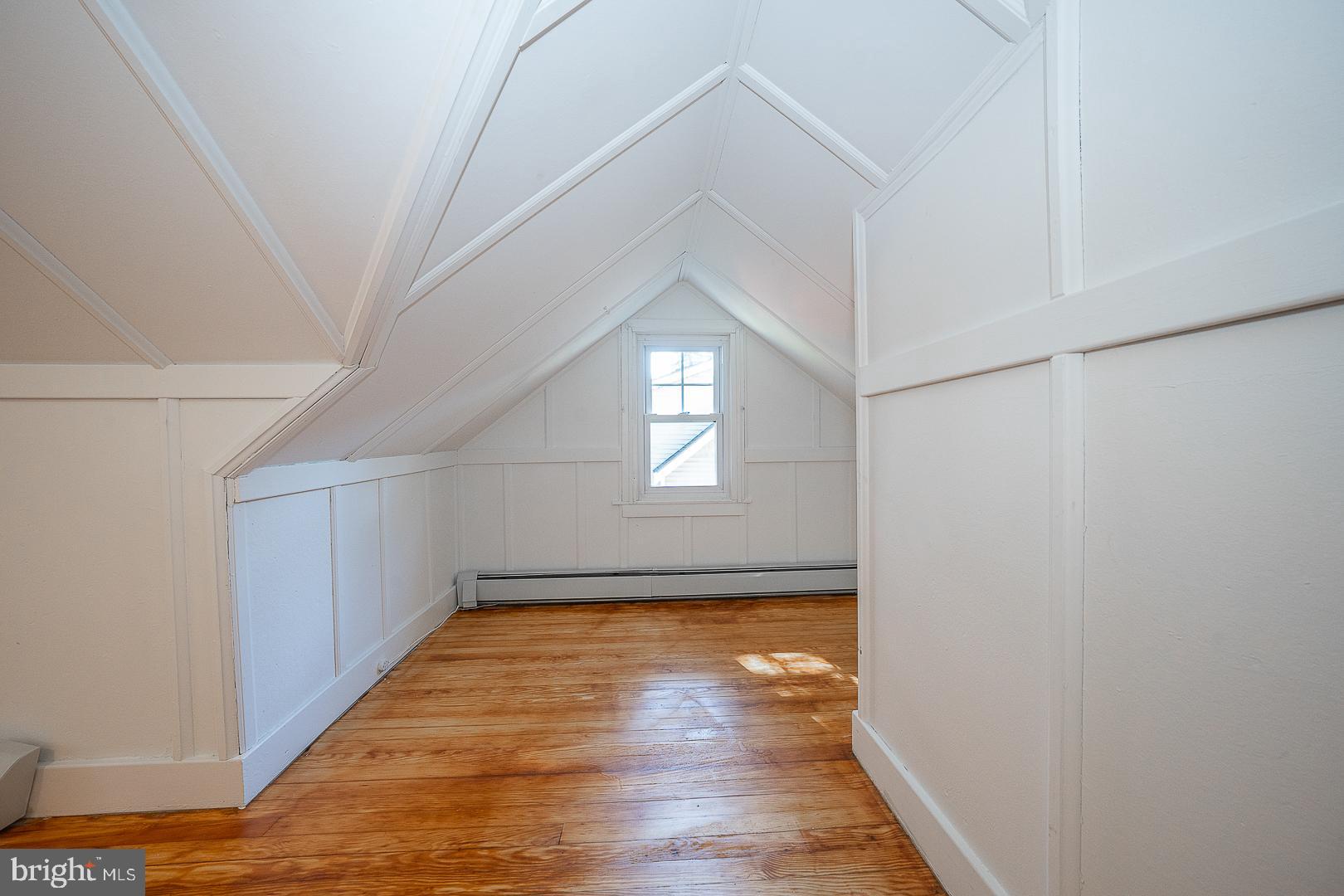 WYNNEWOOD VALLEY - Residential