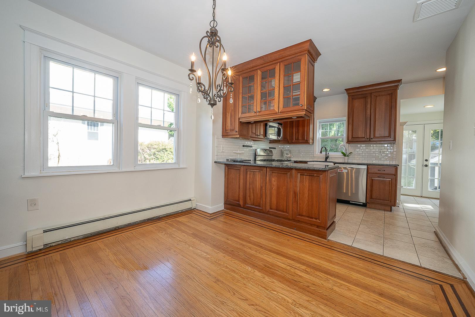 WYNNEWOOD VALLEY - Residential