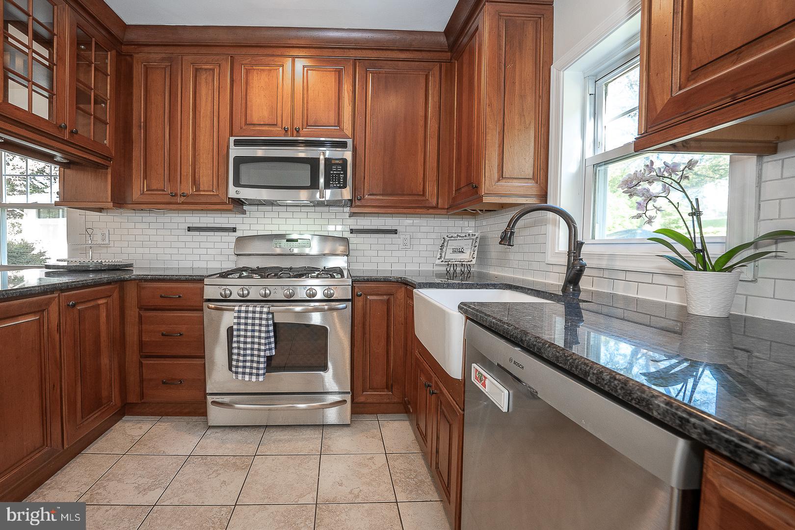 WYNNEWOOD VALLEY - Residential