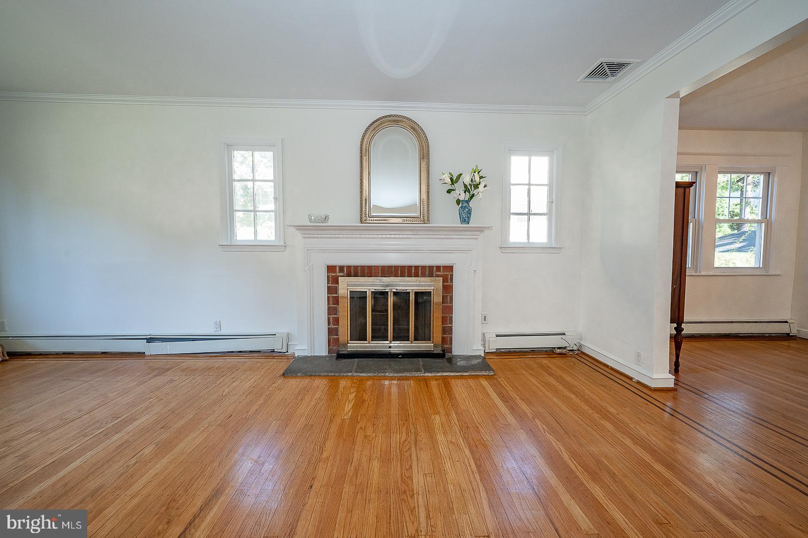 WYNNEWOOD VALLEY - Residential