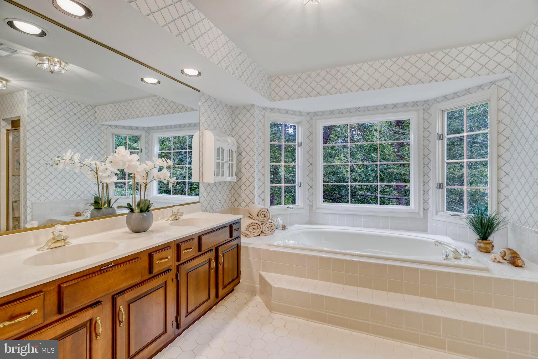 LITTLE ROCKY RUN - Residential