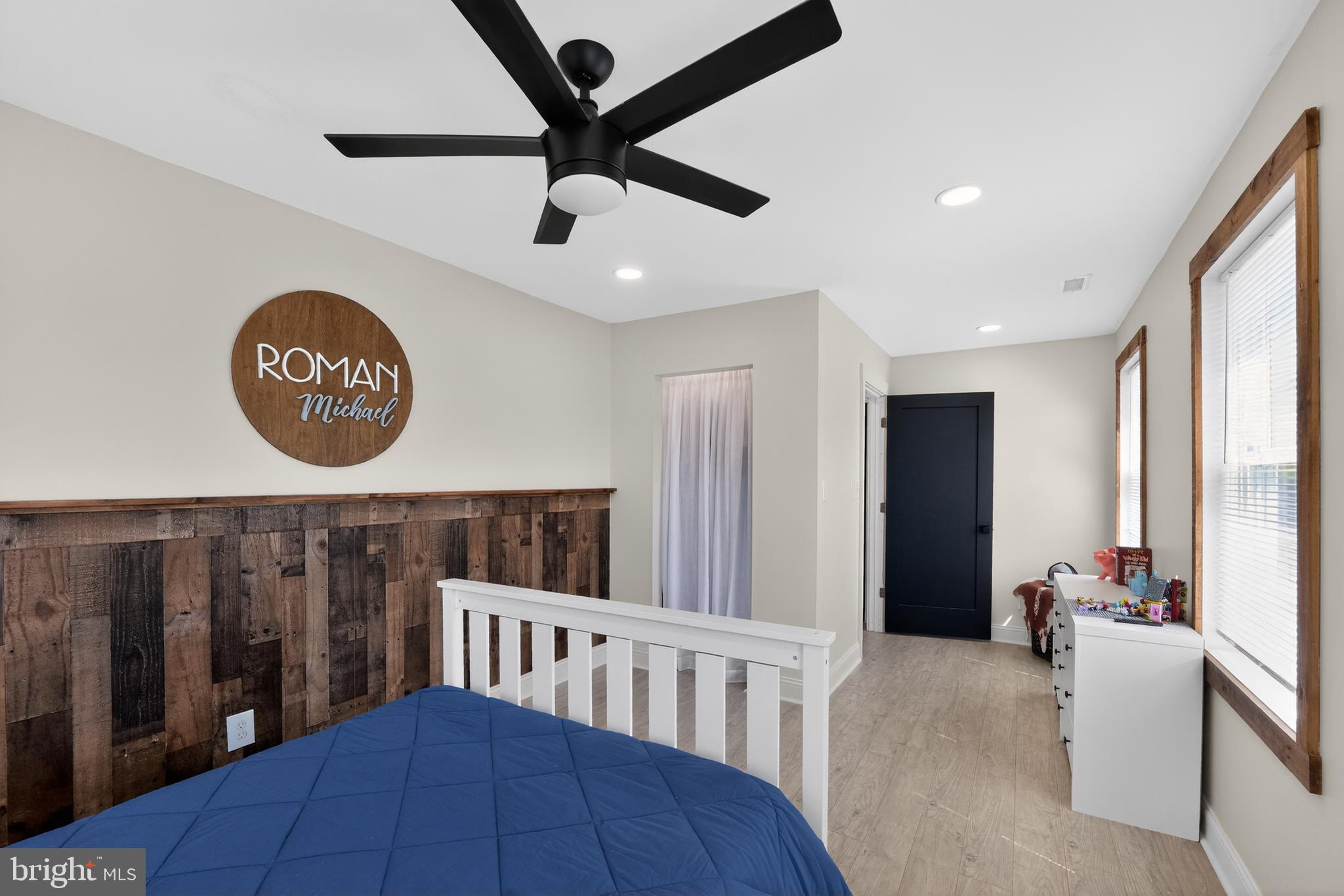 CEDAR CREEK - Residential