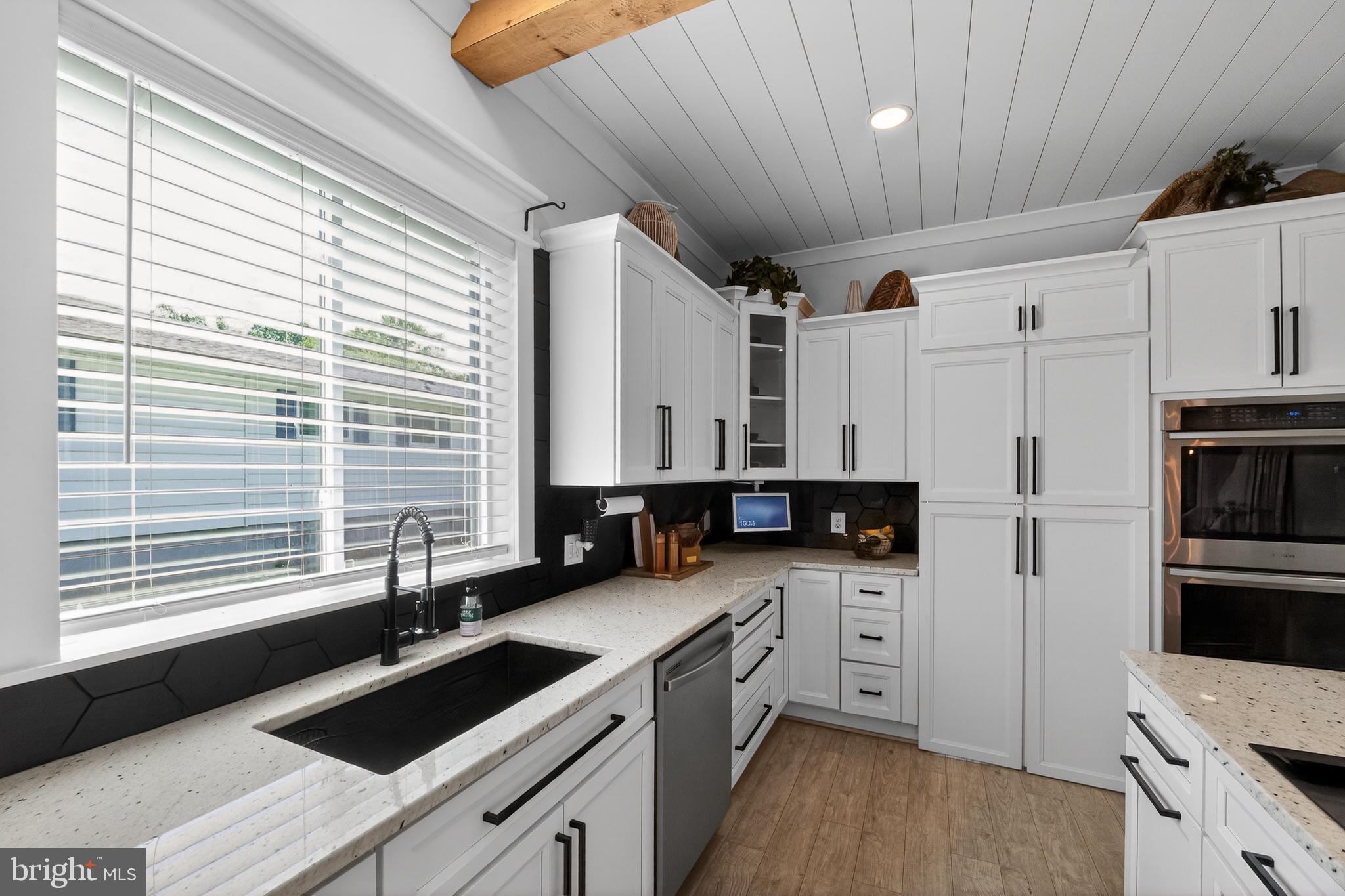 CEDAR CREEK - Residential