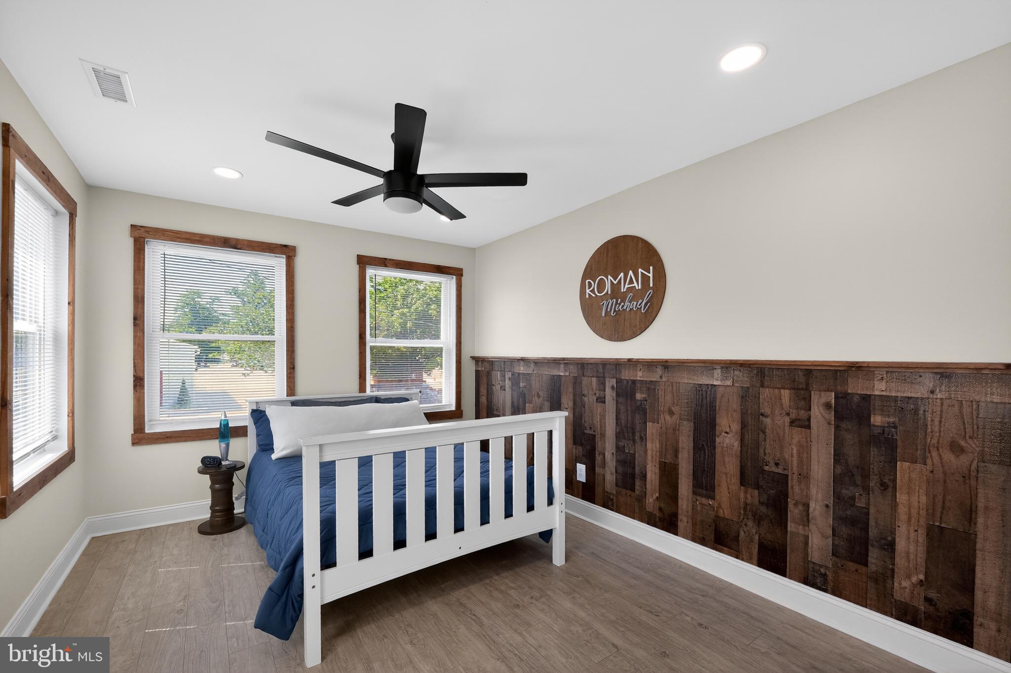 CEDAR CREEK - Residential