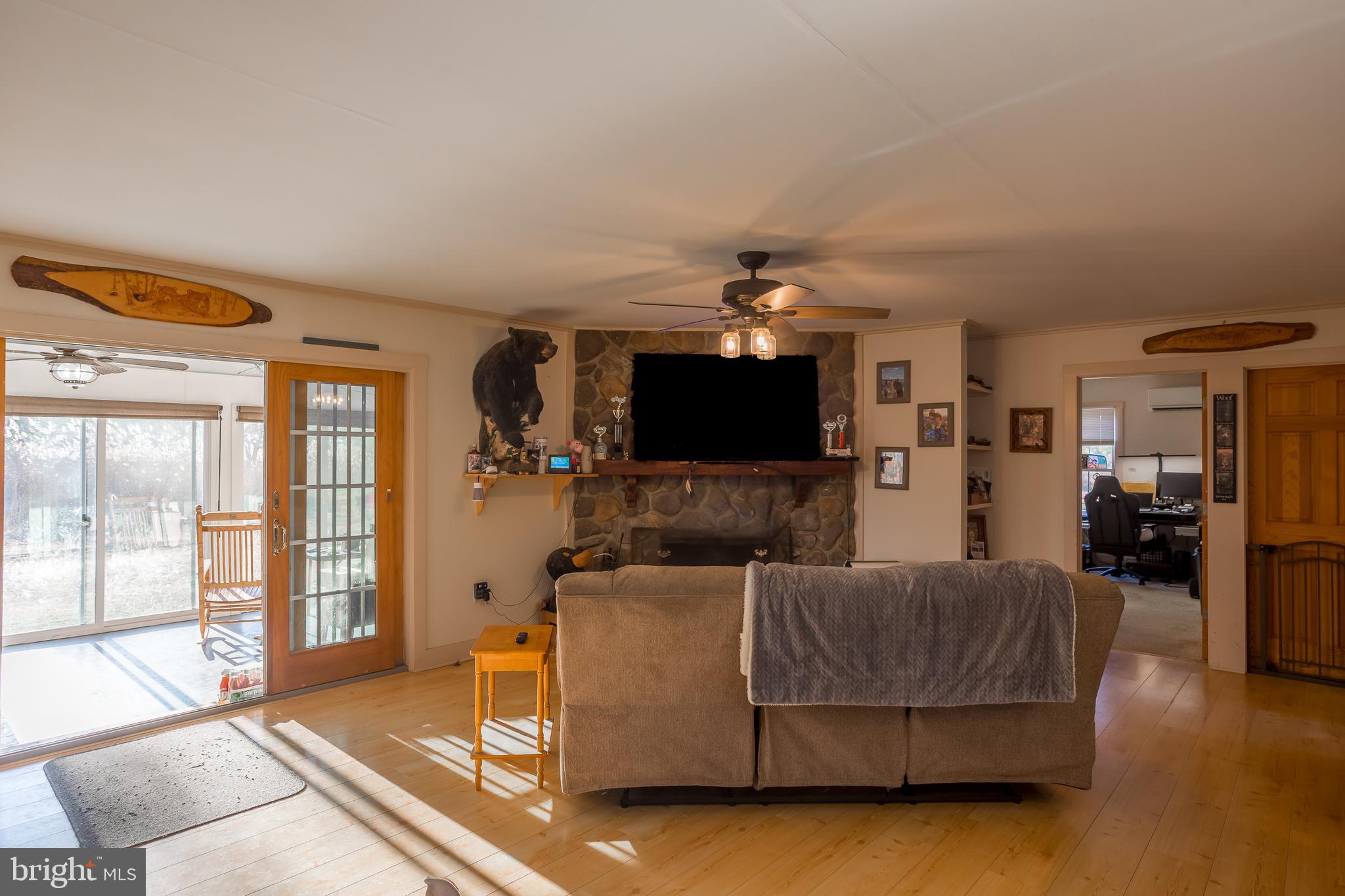 MAPLE DAM - Residential