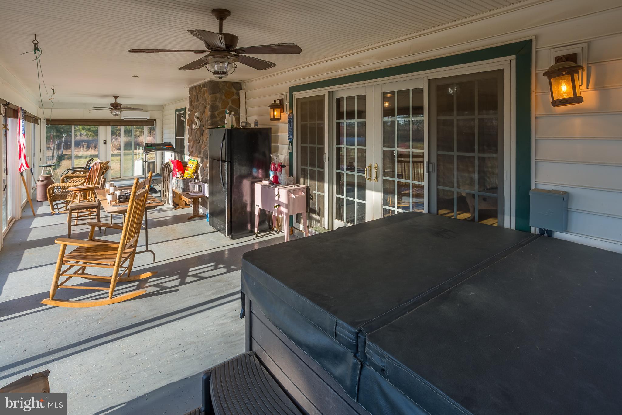 MAPLE DAM - Residential