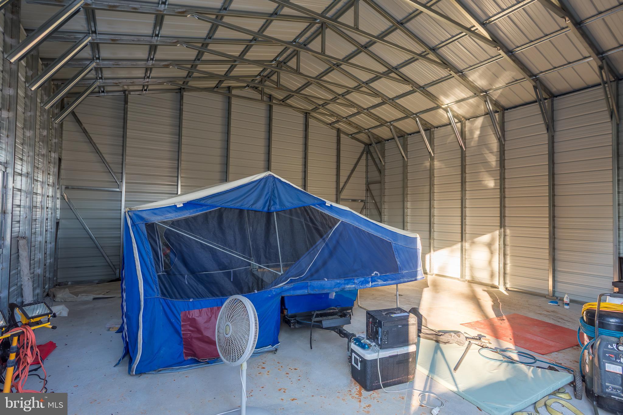 MAPLE DAM - Residential