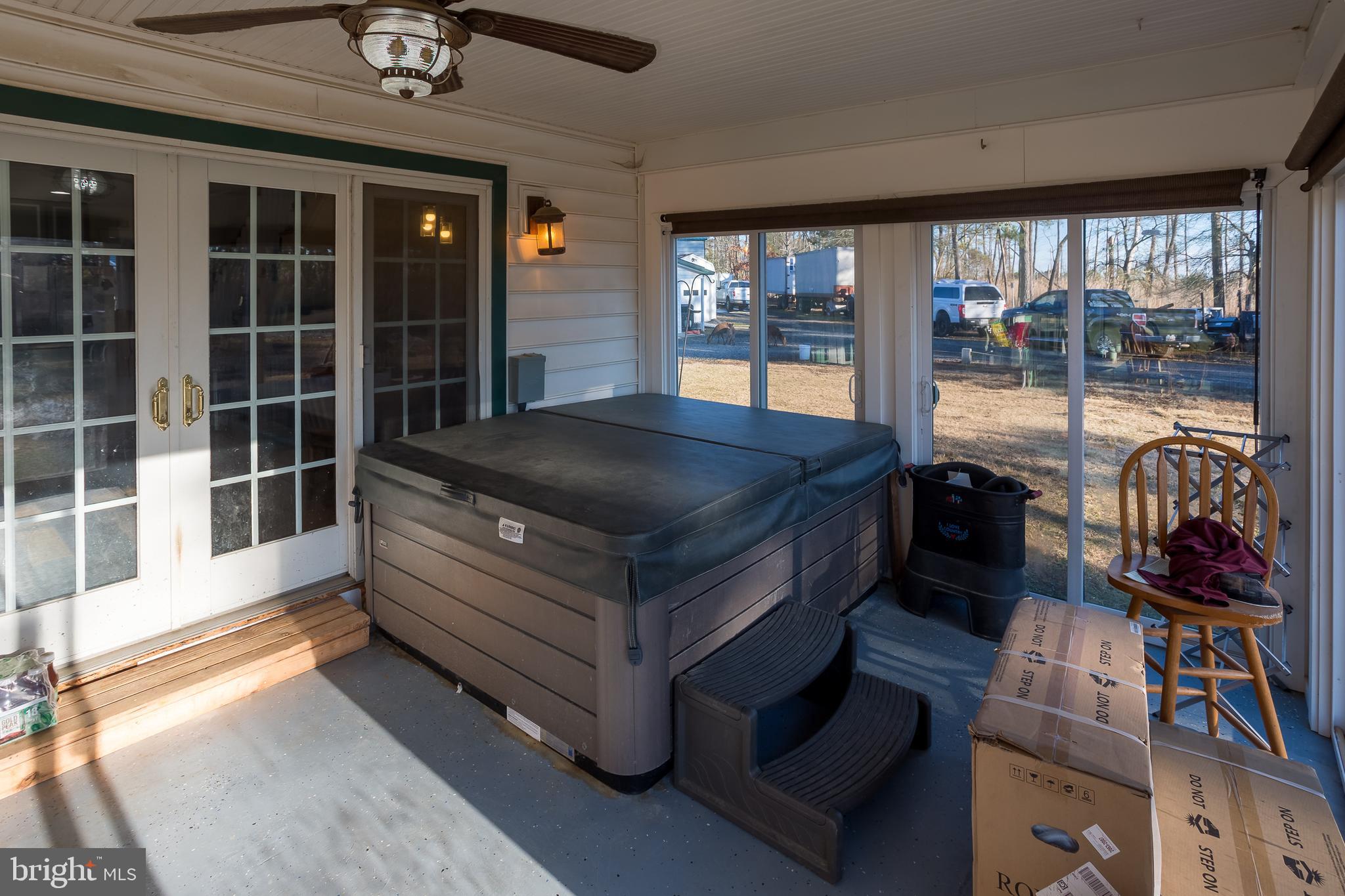 MAPLE DAM - Residential