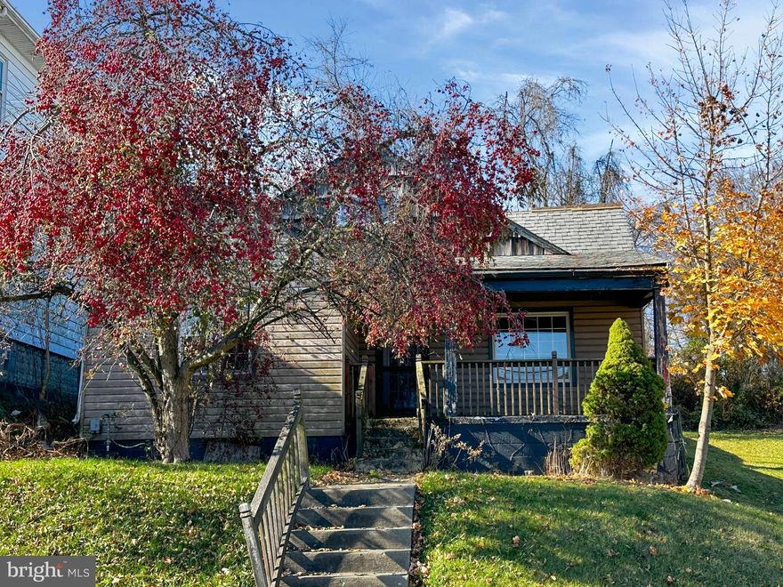 Charming 3-bedroom 1 bath bungalow style home.  Features a front porch, rear deck and enclosed backyard.