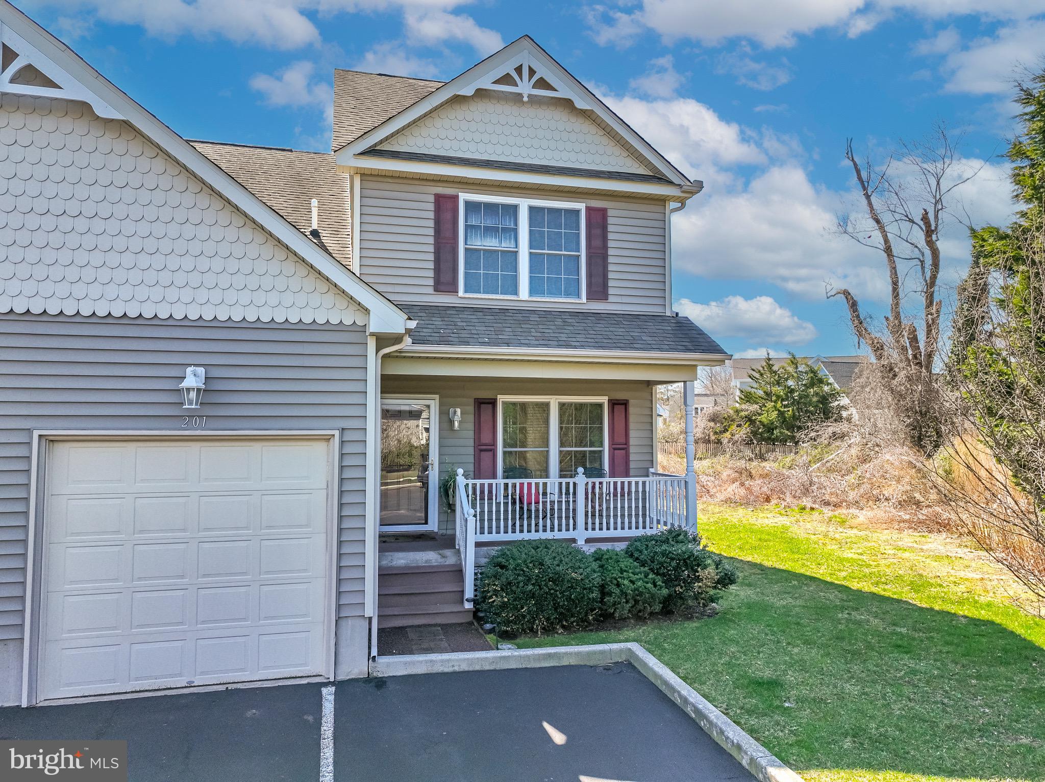 Welcome to your new home in the charming and vibrant town of Berlin, Maryland, recognized as the "Coolest Small Town" in America! This delightful end unit townhome features 3 bedrooms, 2.5 baths, and a convenient 1-car garage, making it the perfect retreat for families or those seeking a peaceful getaway. New LVP flooring added in the living/dining area.
First Level Highlights:
Step inside to discover a bright and inviting living/dining combo that flows seamlessly into a well-appointed kitchen, ideal for entertaining friends and family. The first level also includes a laundry area and a convenient half bath, ensuring functionality and ease for your daily routines.
Second Level Comfort:
Ascend to the second level where you'll find your primary bedroom complete with an en-suite full bath. Two additional bedrooms provide space for family, guests, or a home office, along with another full bath for added convenience. Updated paint throughout.
Outdoor Living:
Off the kitchen, a sliding glass door opens to a fenced-in backyard, offering the perfect spot for privacy. Whether you envision a small garden or cozy evening bonfires, this outdoor space is sure to be a favorite retreat. Plus, enjoy your cozy front porch, the perfect spot to sip your morning coffee or unwind after a long day.
Prime Location:
Situated in the quaint community of Jamestown Place, you'll be within walking distance to an array of shopping and dining options in historic Berlin. Plus, just a short drive away, you can bask in the sun at the stunning beaches of Assateague National Seashore and Ocean City, MD.
This desirable property rarely comes on the market, so seize the opportunity to make it yours today! Don’t wait—schedule your showing now and discover the perfect blend of comfort, community, and coastal living!