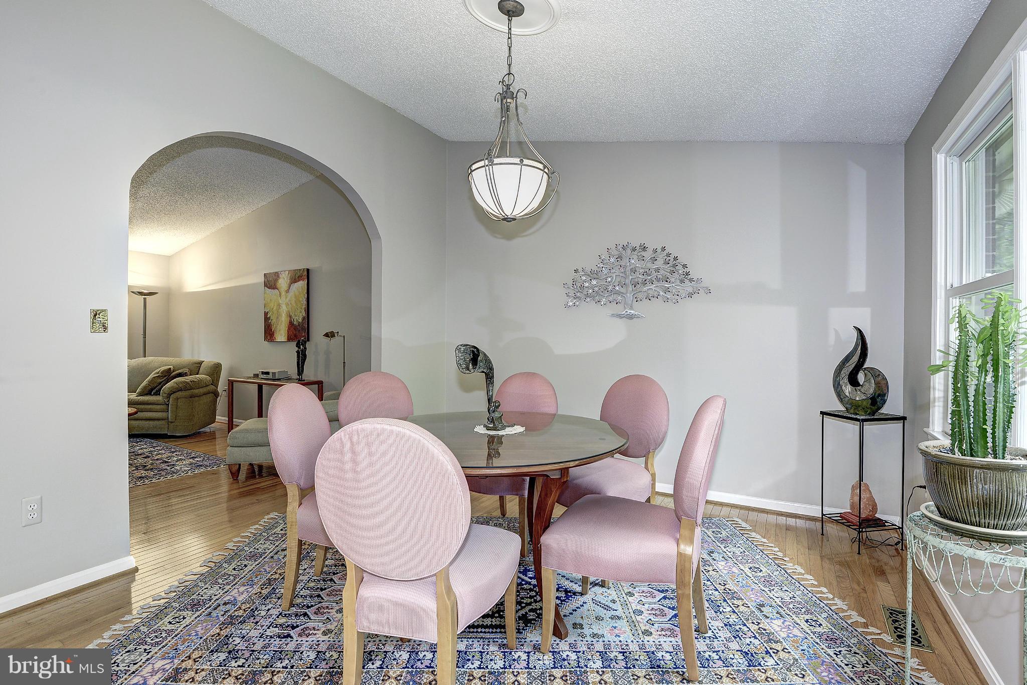 WAPLES MILL ESTATES - Residential