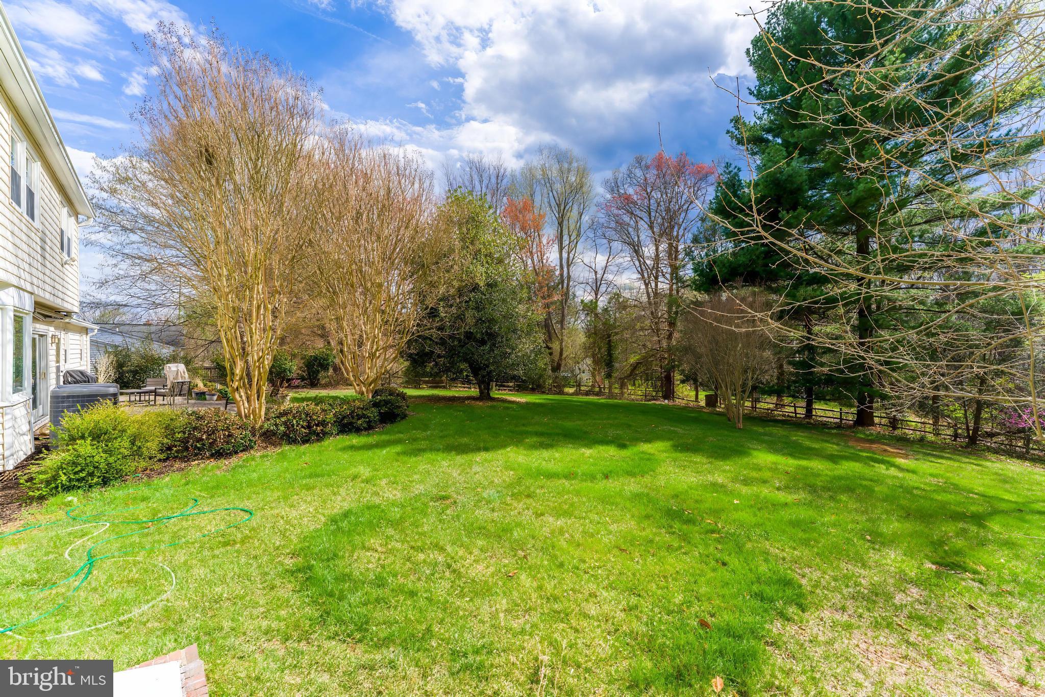 10417 SILK OAK DRIVE