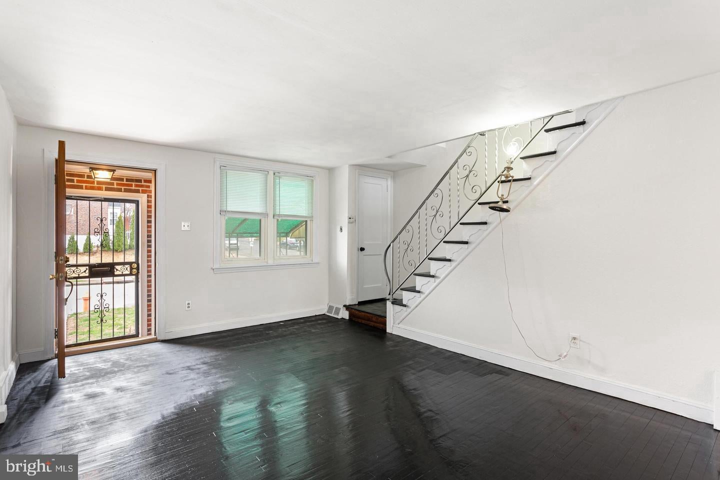 7675 OVERBROOK AVENUE