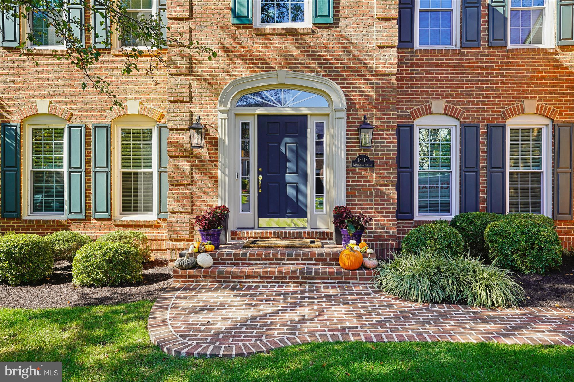 RIVER CREEK - Residential