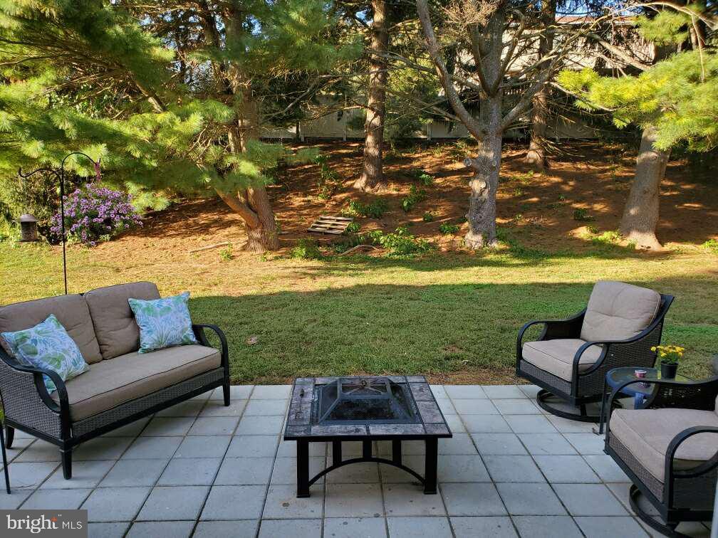 HAMPSTEAD VALLEY - Residential