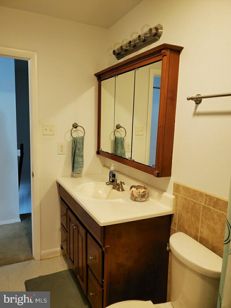 HAMPSTEAD VALLEY - Residential