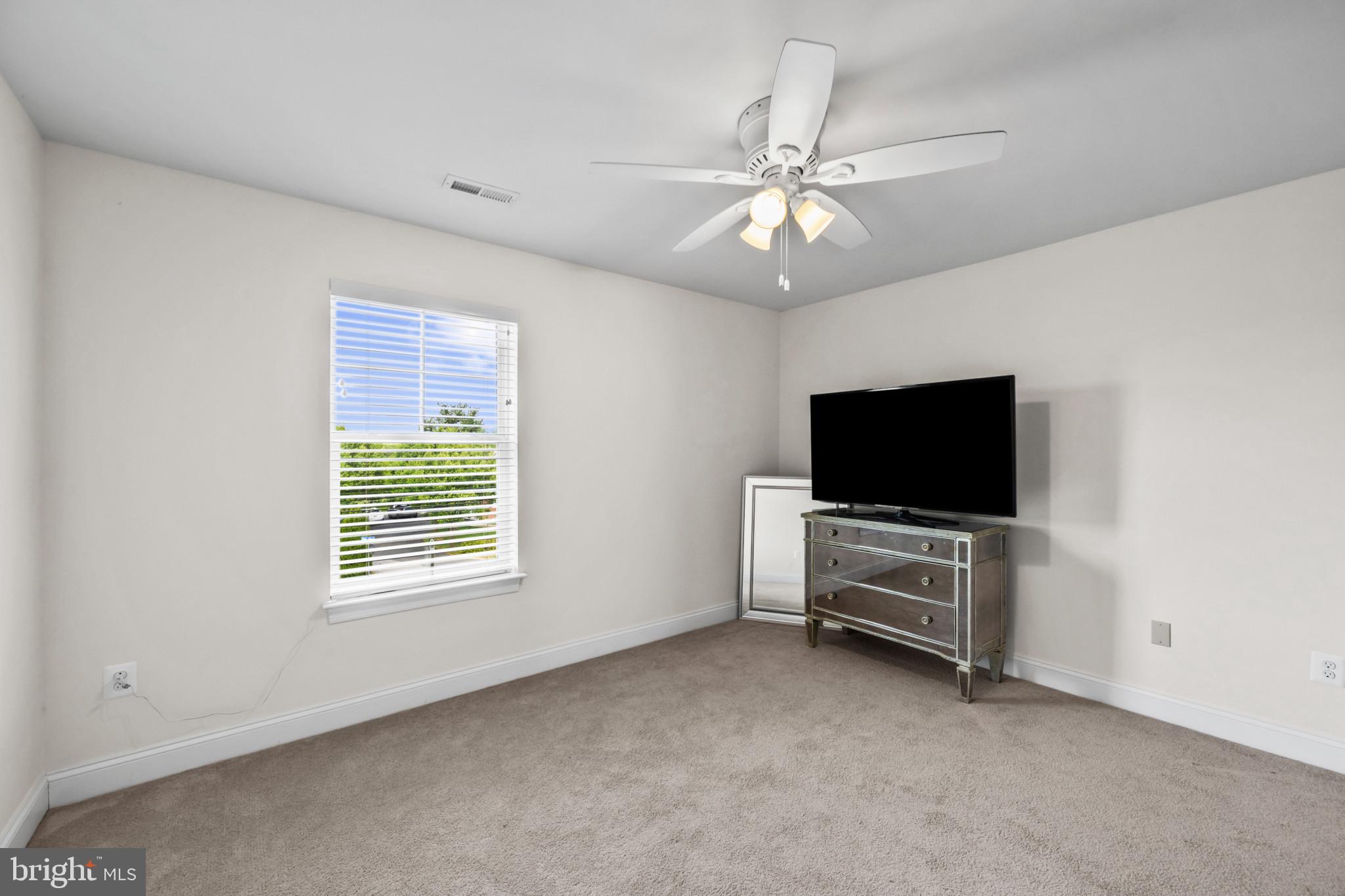 FORGE CROSSING - Residential