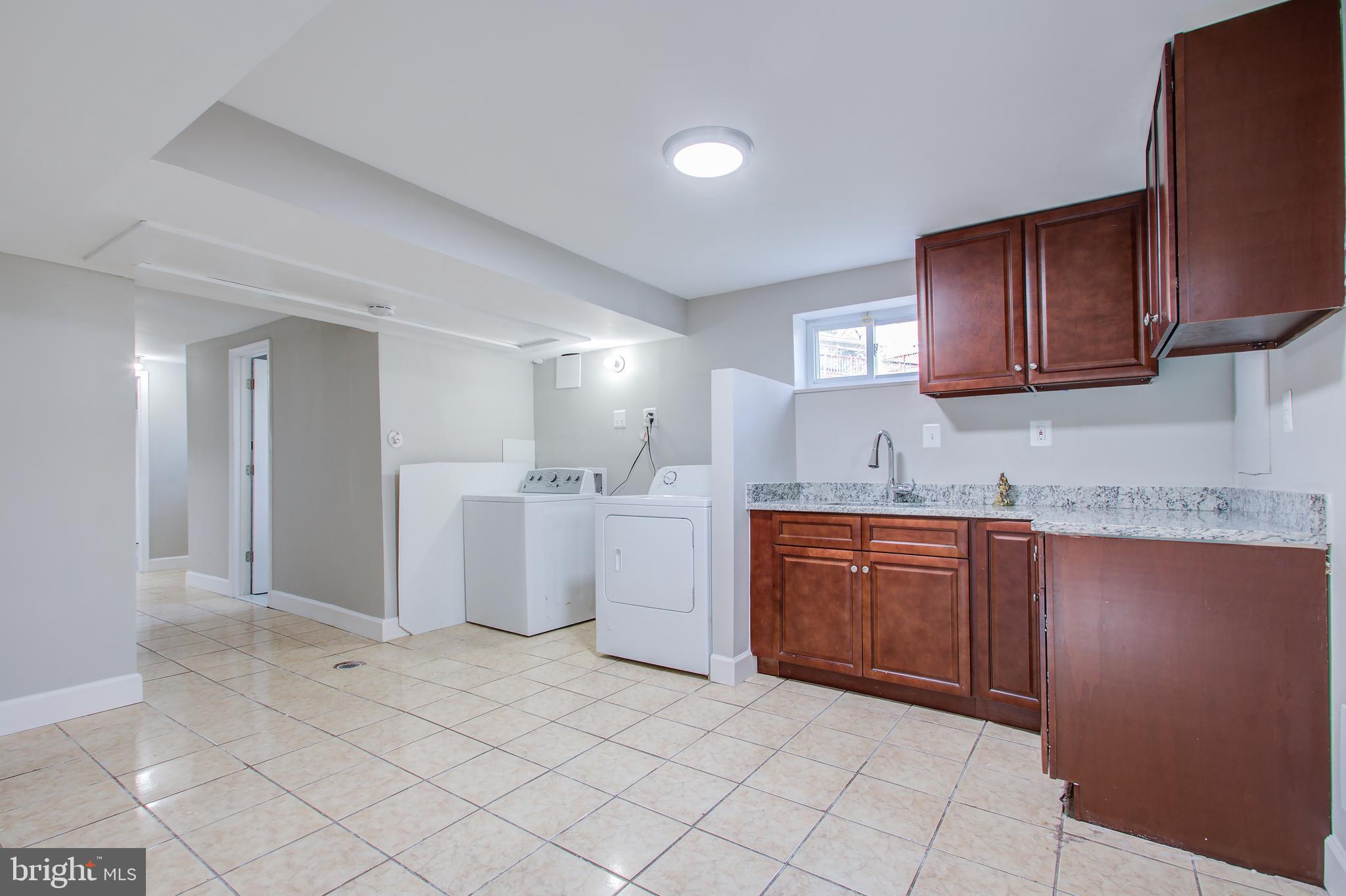 OAKVIEW - Residential