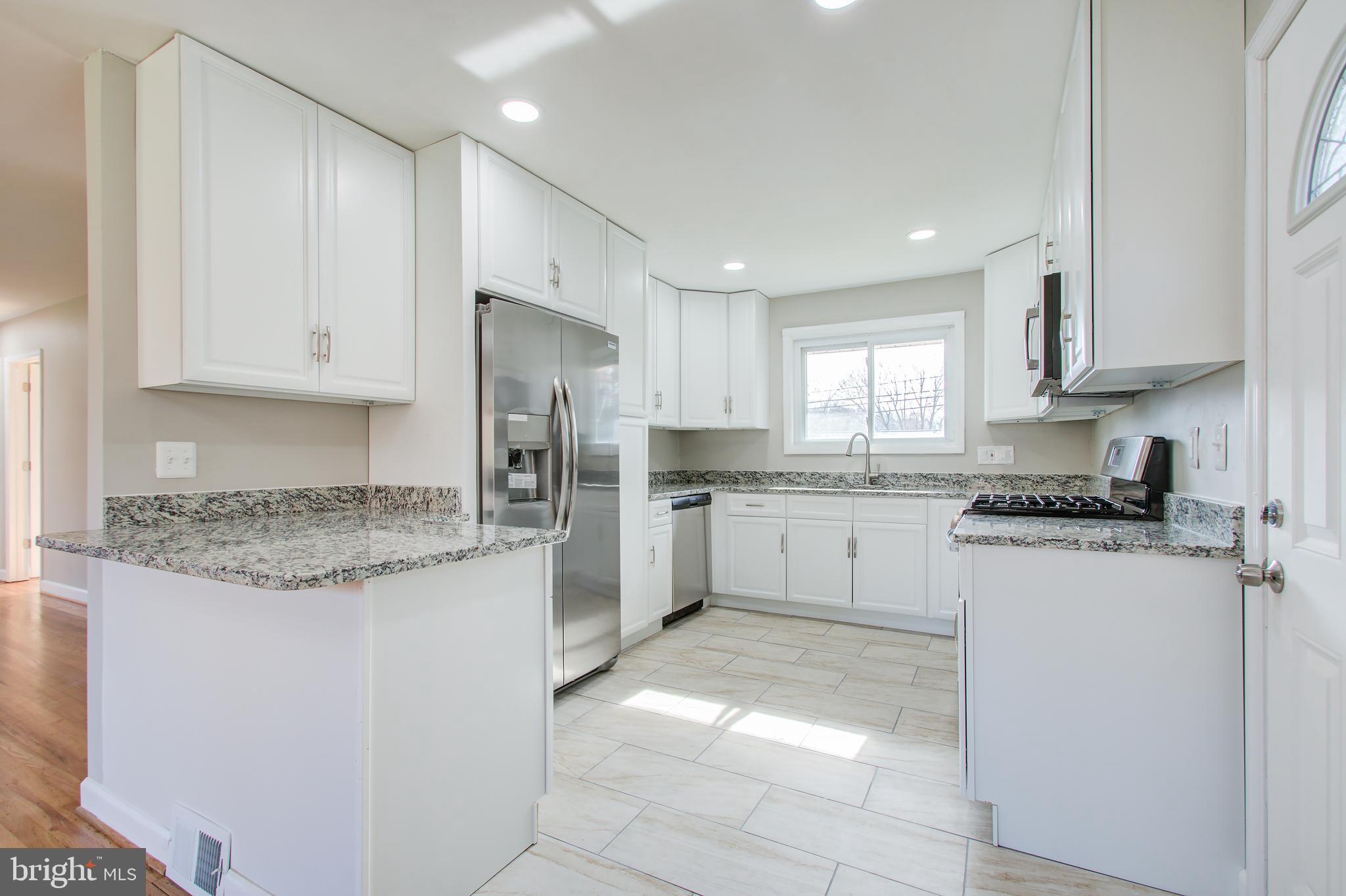 OAKVIEW - Residential