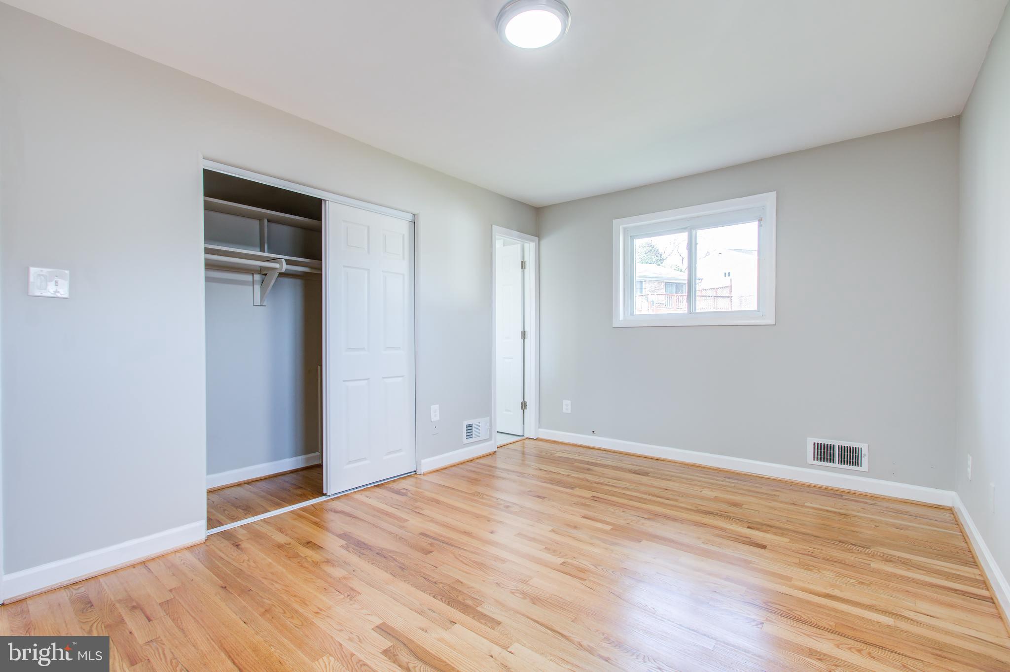 OAKVIEW - Residential