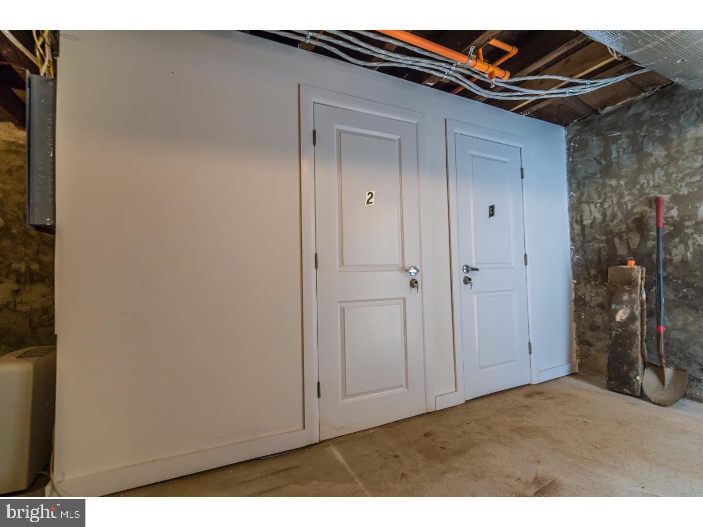 POWELTON VILLAGE - Residential Income