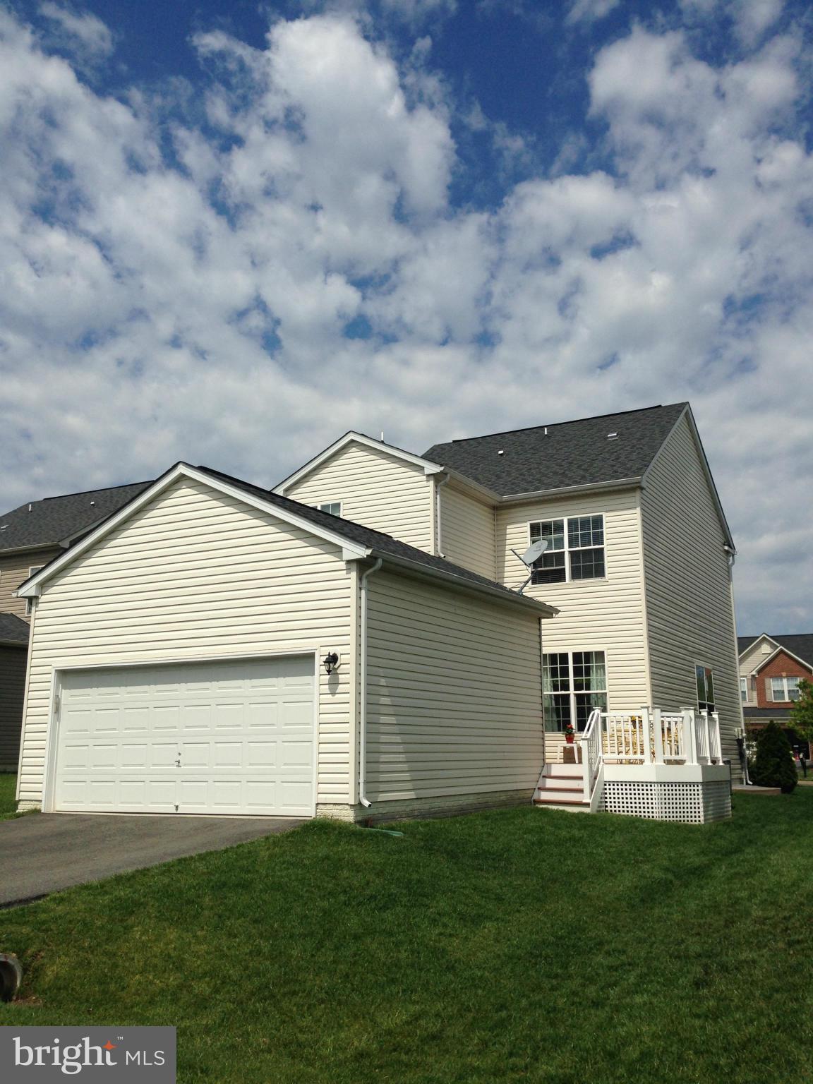 WOODSTREAM - Residential Lease