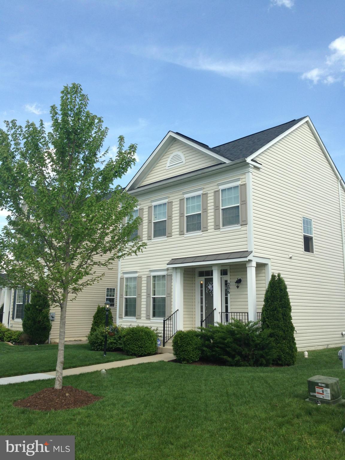 WOODSTREAM - Residential Lease