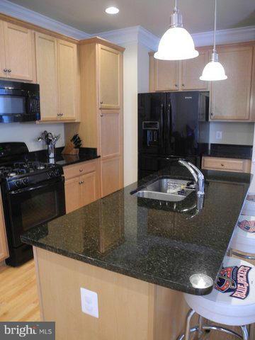 WOODSTREAM - Residential Lease