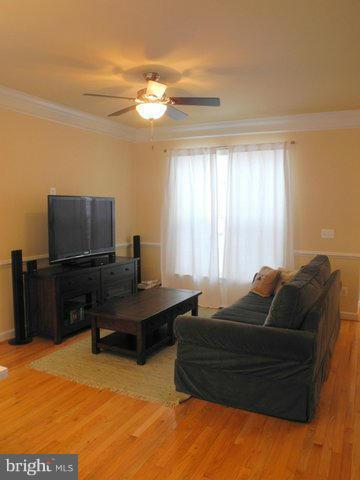 WOODSTREAM - Residential Lease